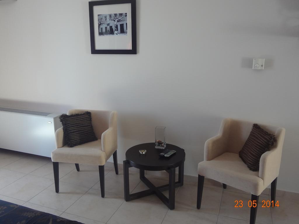 Aegea Hotel Karystos  Kamer foto