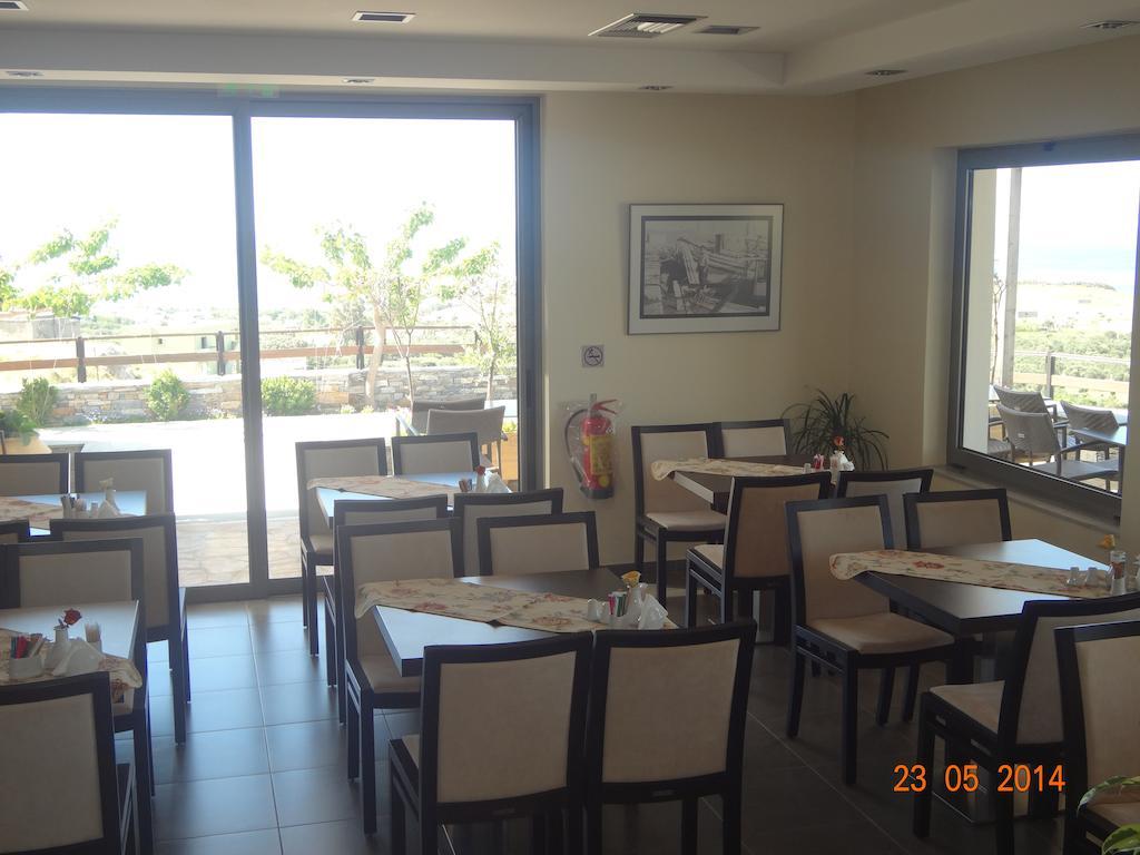 Aegea Hotel Karystos  Buitenkant foto