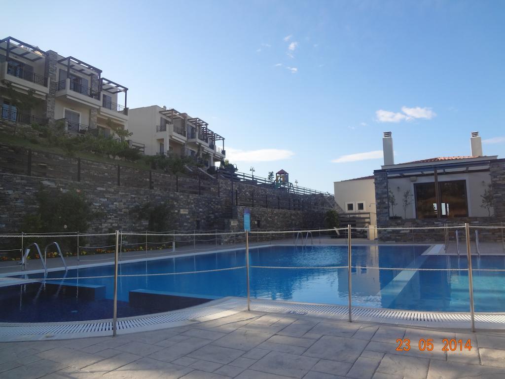 Aegea Hotel Karystos  Buitenkant foto