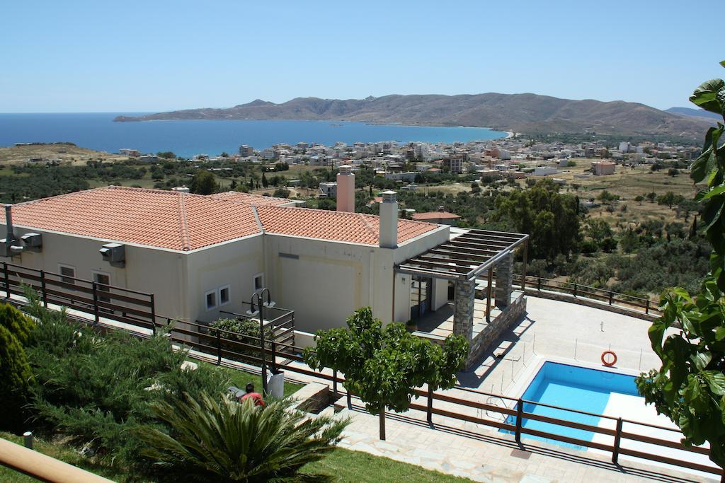 Aegea Hotel Karystos  Buitenkant foto